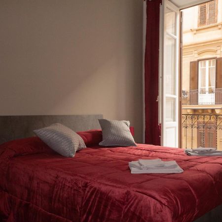 Pacini Deluxe Apartment Палермо Екстериор снимка